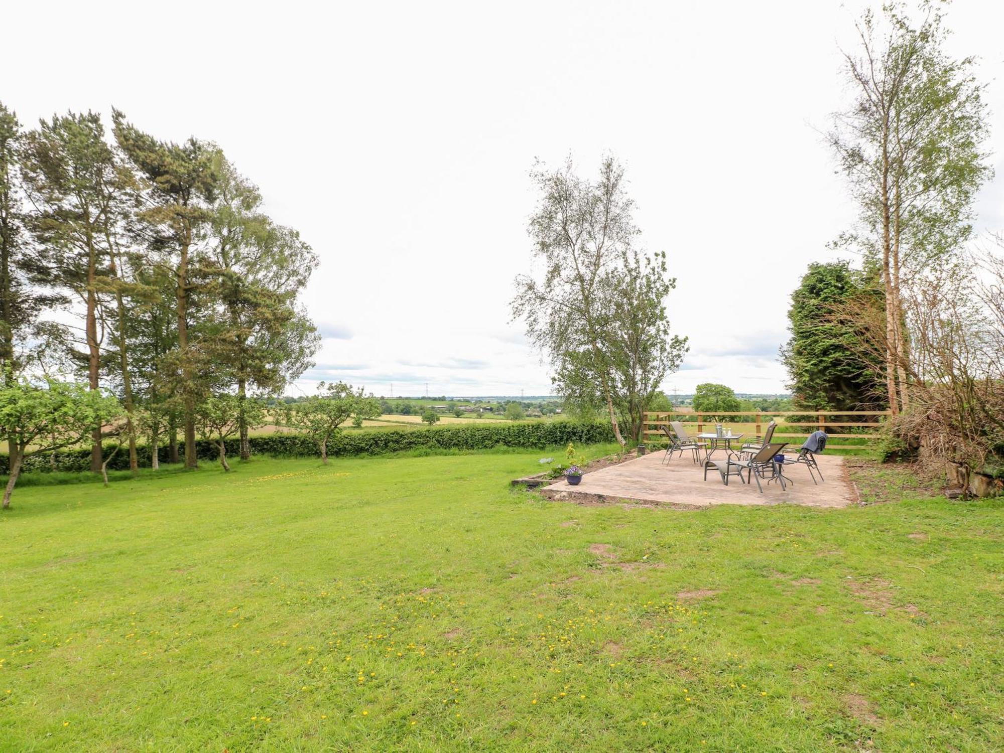 Fields Farm Villa Draycott in the Moors Exteriör bild