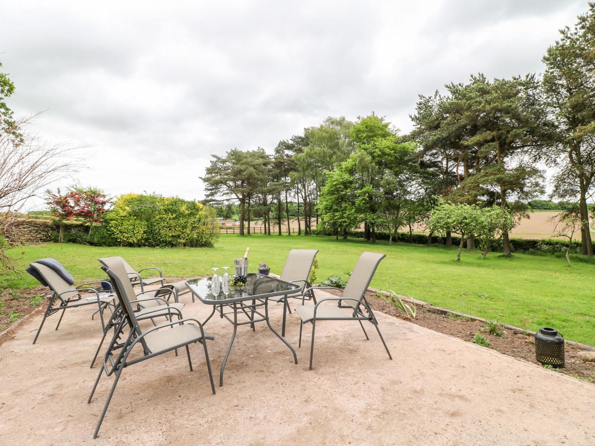 Fields Farm Villa Draycott in the Moors Exteriör bild